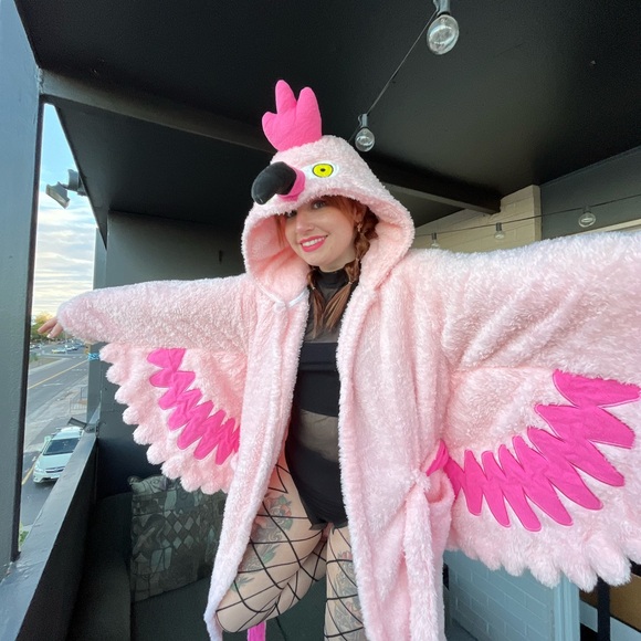 Pink Flamingo Hooded Robe - Picture 2 of 2